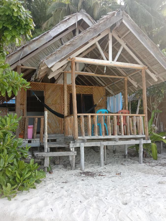 Amfriwen Homestay Yennanas Besir Zimmer foto